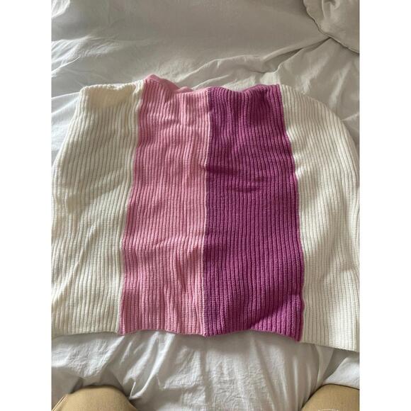 Perfect Spring Sweater - Picture 5 of 6